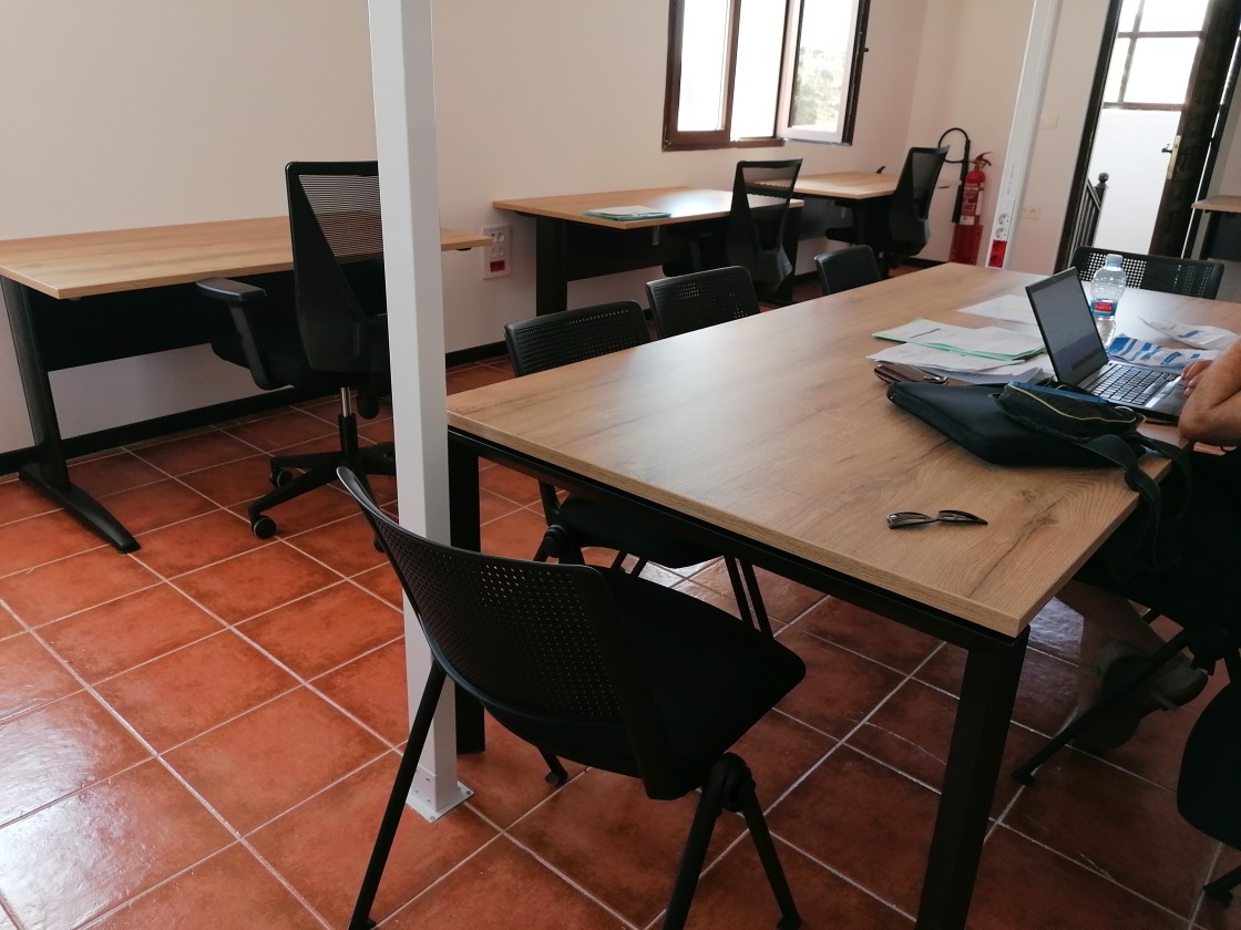 Jabaloyas abre un espacio coworking para impulsar el emprendimiento