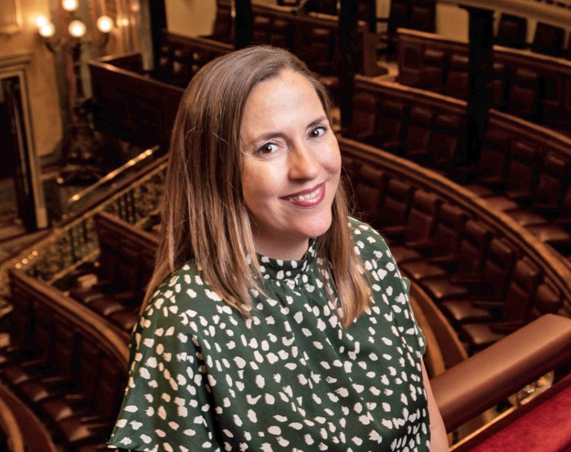 Ana I. Gracia, periodista y taquígrafa en el Congreso de los Diputados: “Vivimos la política del tuit, 140 caracteres bastan para salir en un telediario”