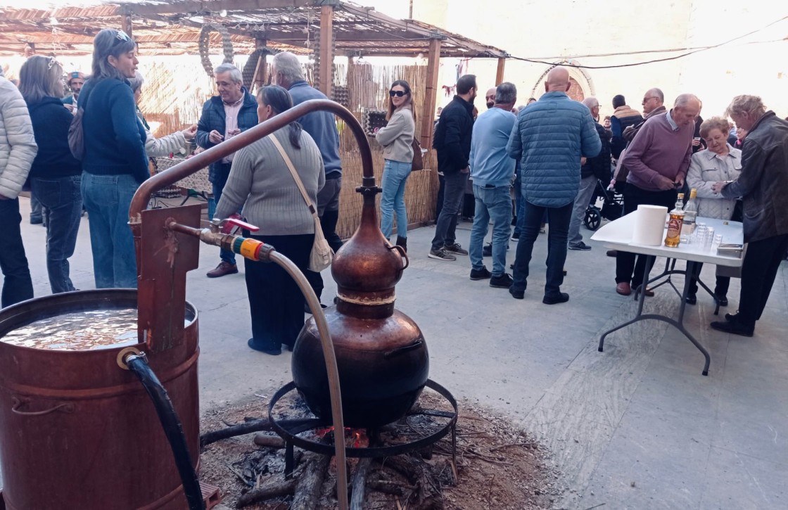 Ráfales reúne a treinta expositores en su XXXI Feria de Recursos Naturales