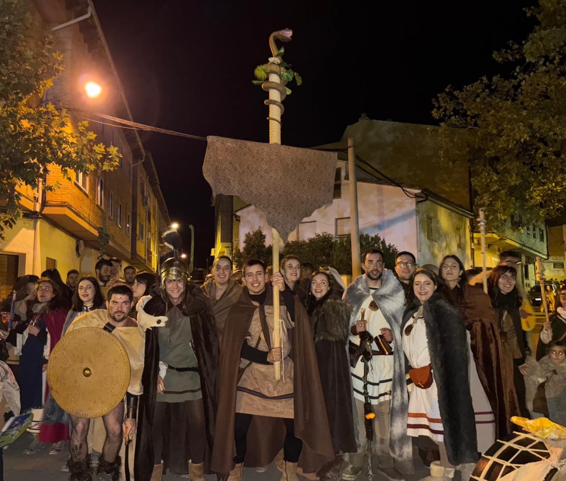 2.000 personas dan vida al pasado íbero de Andorra en la última edición de Lakuerter