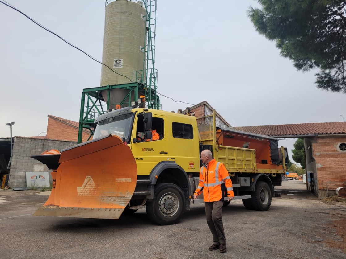 La campaña de vialidad invernal cuenta con 65 quitanieves y más de 150 personas velando por el buen estado de la red autonómica