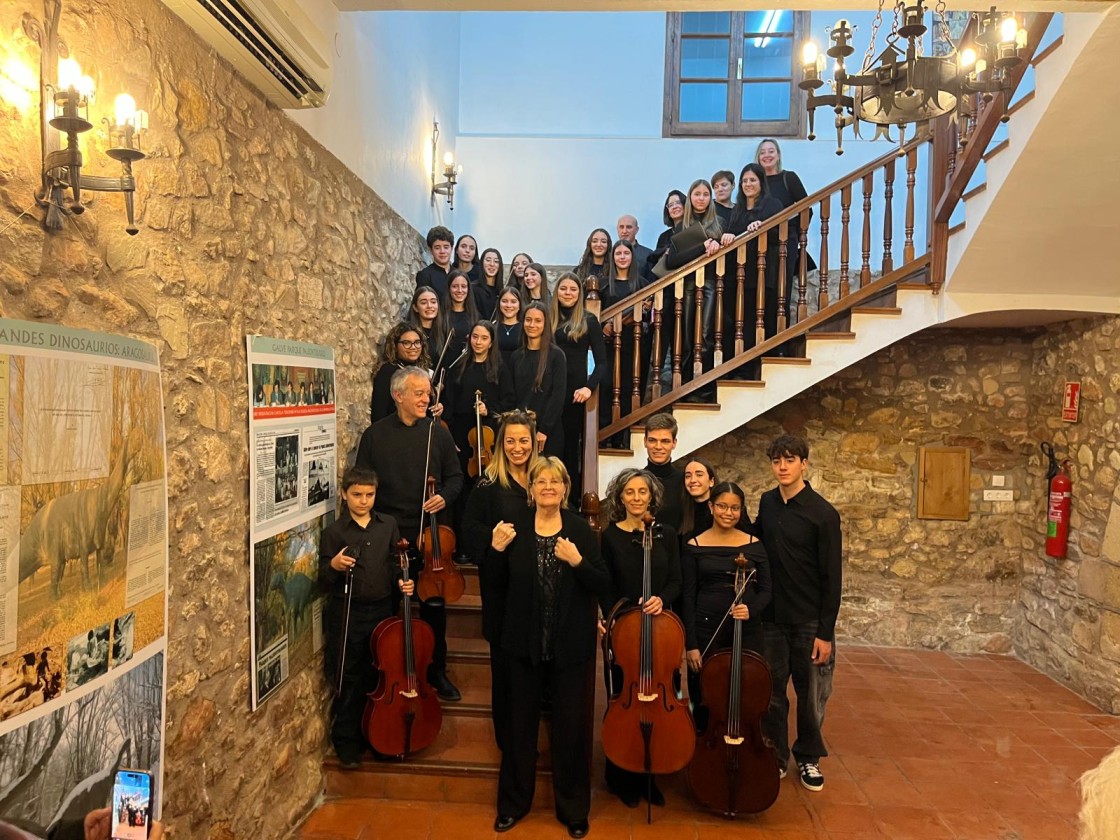 La Orquesta y el Coro Arcos de Teruel dejó  su impronta en Galve