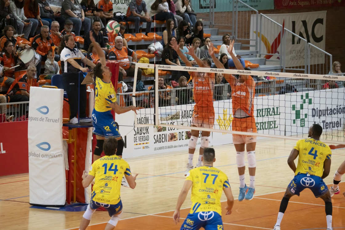 La tercera derrota seguida del Pamesa en liga deja al equipo naranja séptimo en la tabla