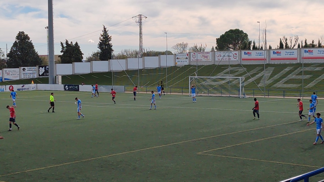 El Calamocha vence en el descuento en Binéfar y vuelve a ser líder en solitario