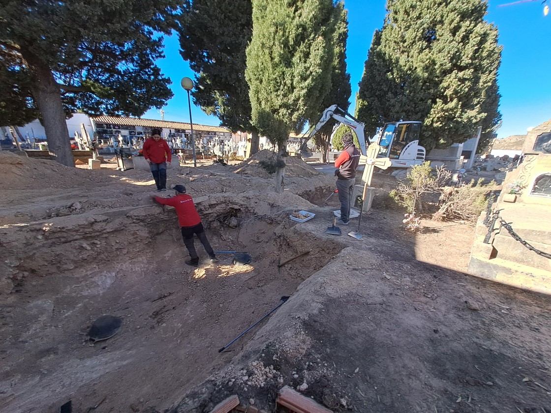 Pozos de Caudé no halla a los fusilados  de 1938 que buscaba en Andorra