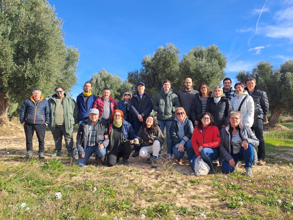 Omezyma invita  a sacar más valor añadido al aceite  con el oleoturismo