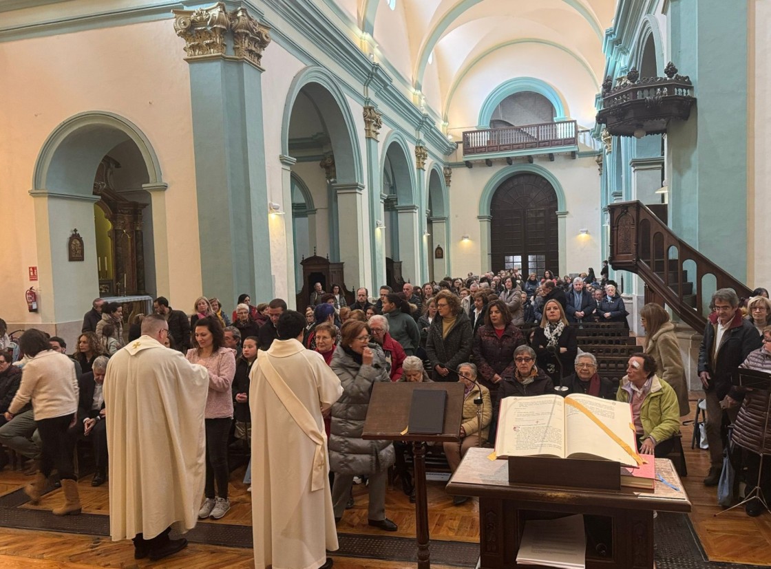 Teruel se despide de las hermanas franciscanas de las Terciarias