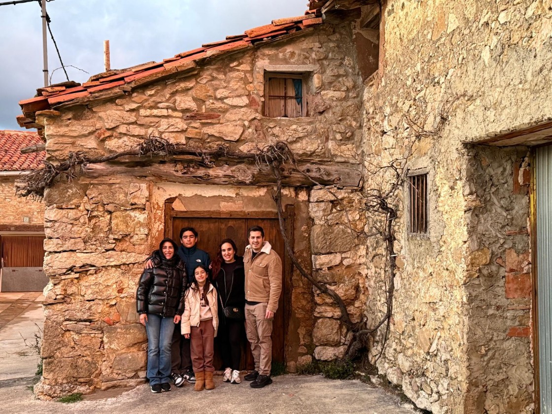 Desde Tijuana a Jabaloyas: la íntima vuelta  a casa de Mariela Martínez Yagües