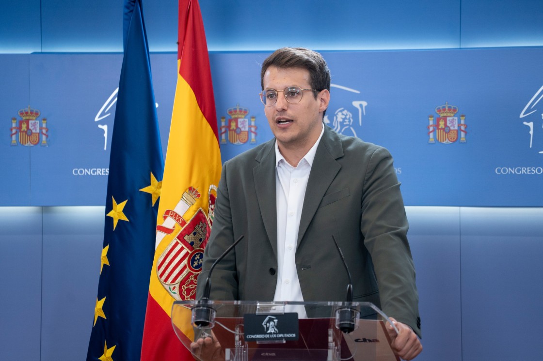 Jorge Pueyo denuncia el bloqueo de los tramos turolenses de la A-68