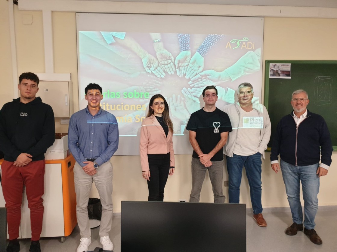 Expertos y empresas desarrollan el programa Expertia sobre economía social