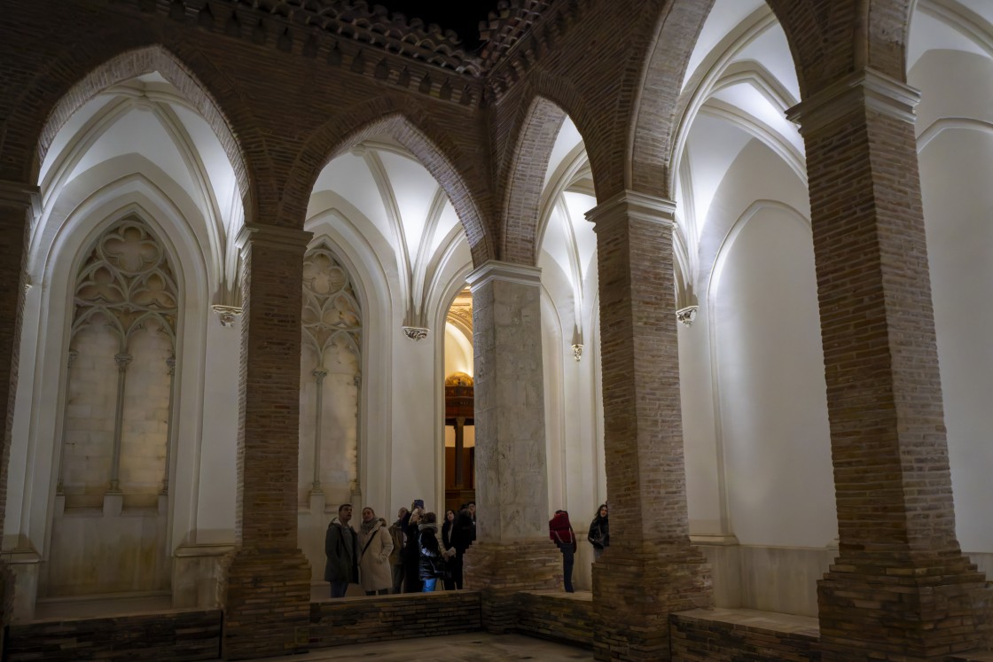 El buen tiempo y las reservas de última hora benefician a la actividad turística