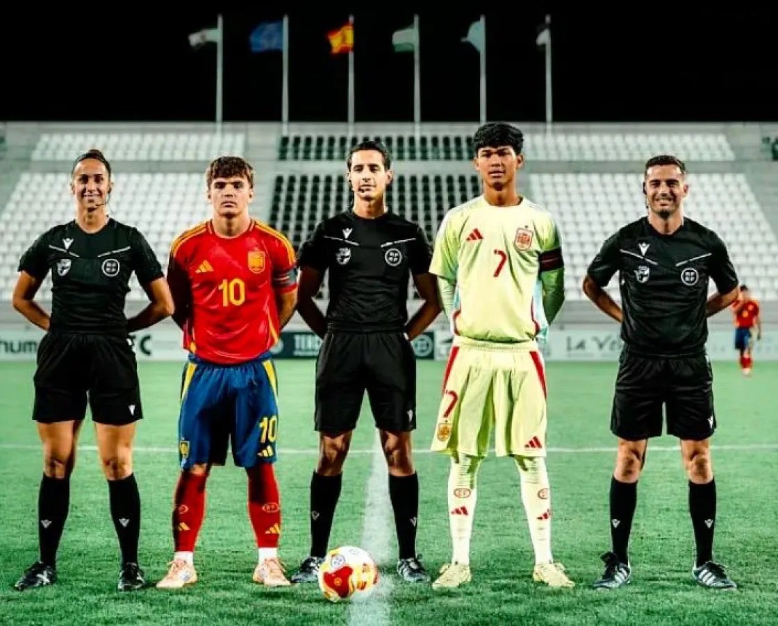 La Selección sub-19 se lleva de nuevo a Juan Hernández para jugar en Japón