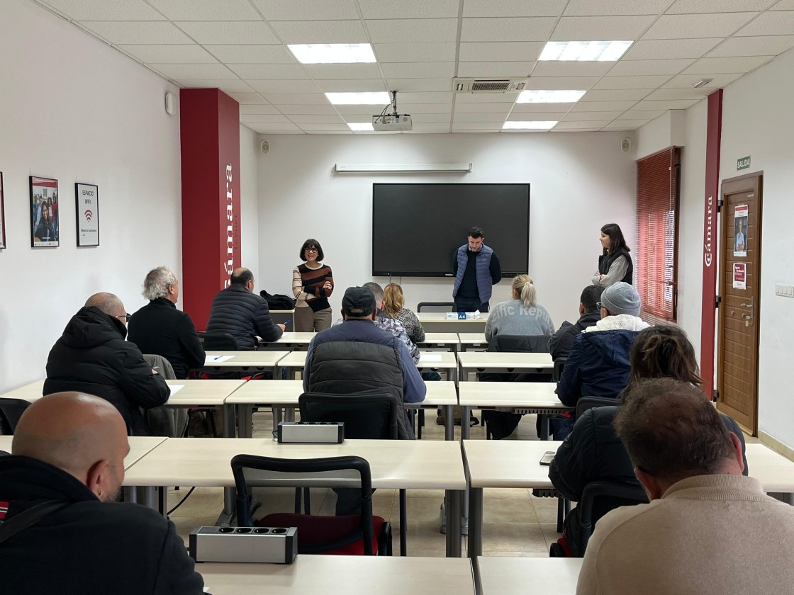 ‘Talento 45’ impulsa en Alcañiz la inserción laboral de conductores de autobús