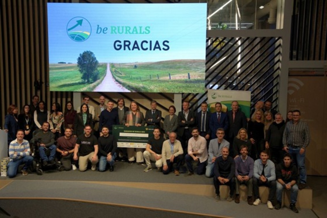 R3 Dimension se sube al segundo cajón del podio del Be Rurals Demo Day