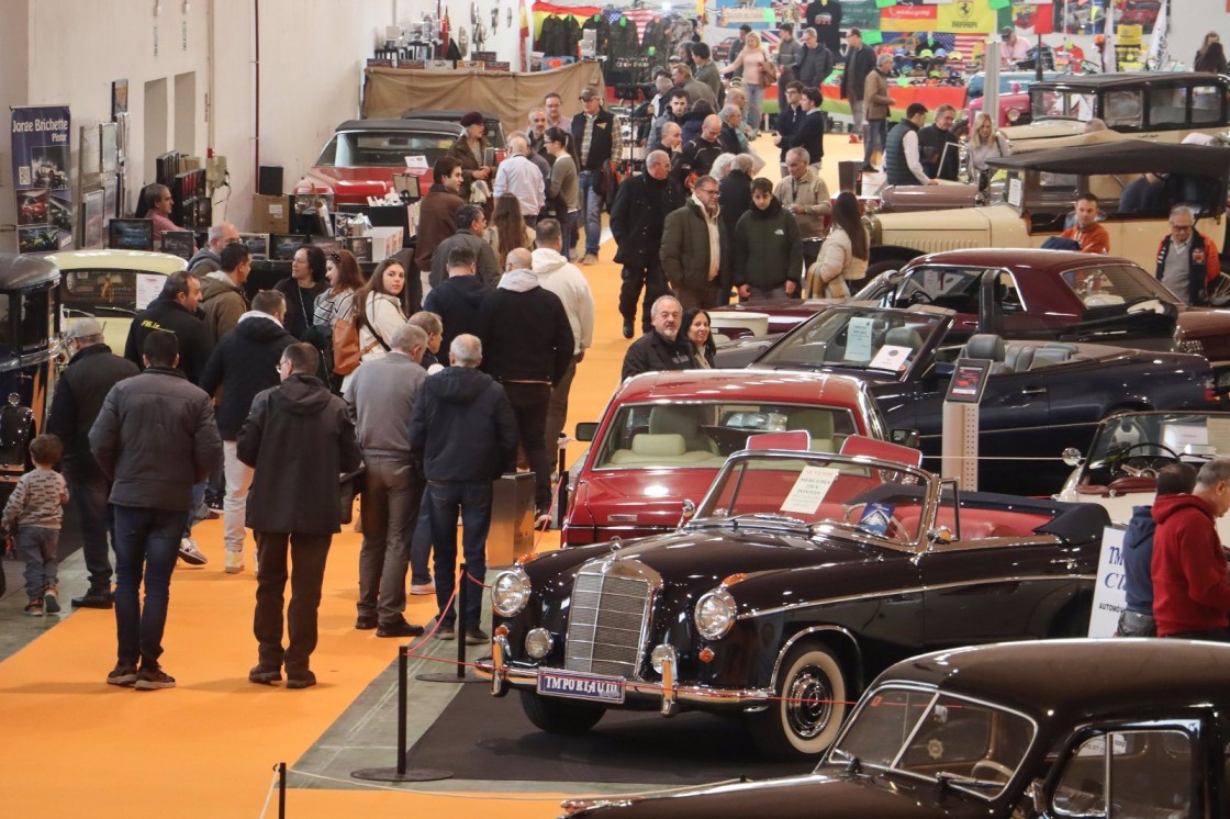 AutoClassic cierra con 6.500 visitantes su edición más íntima comercial-aficionado