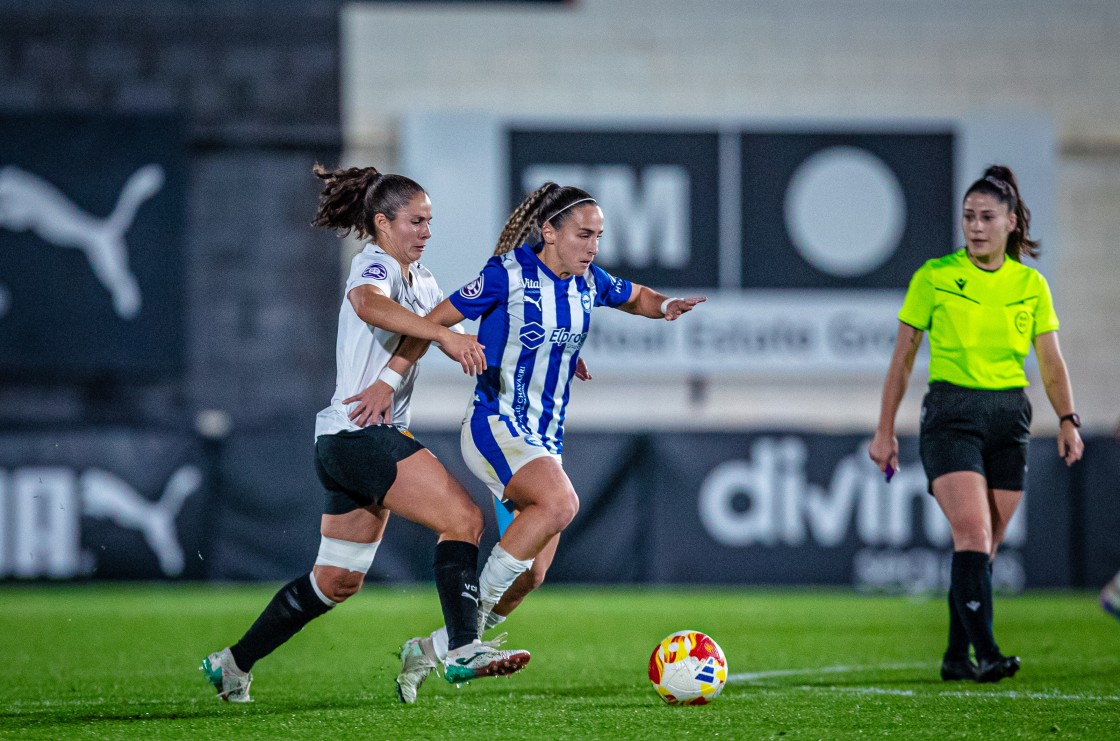 Las Gloriosas de Andrea Esteban siguen honrando su nombre en semana de Copa