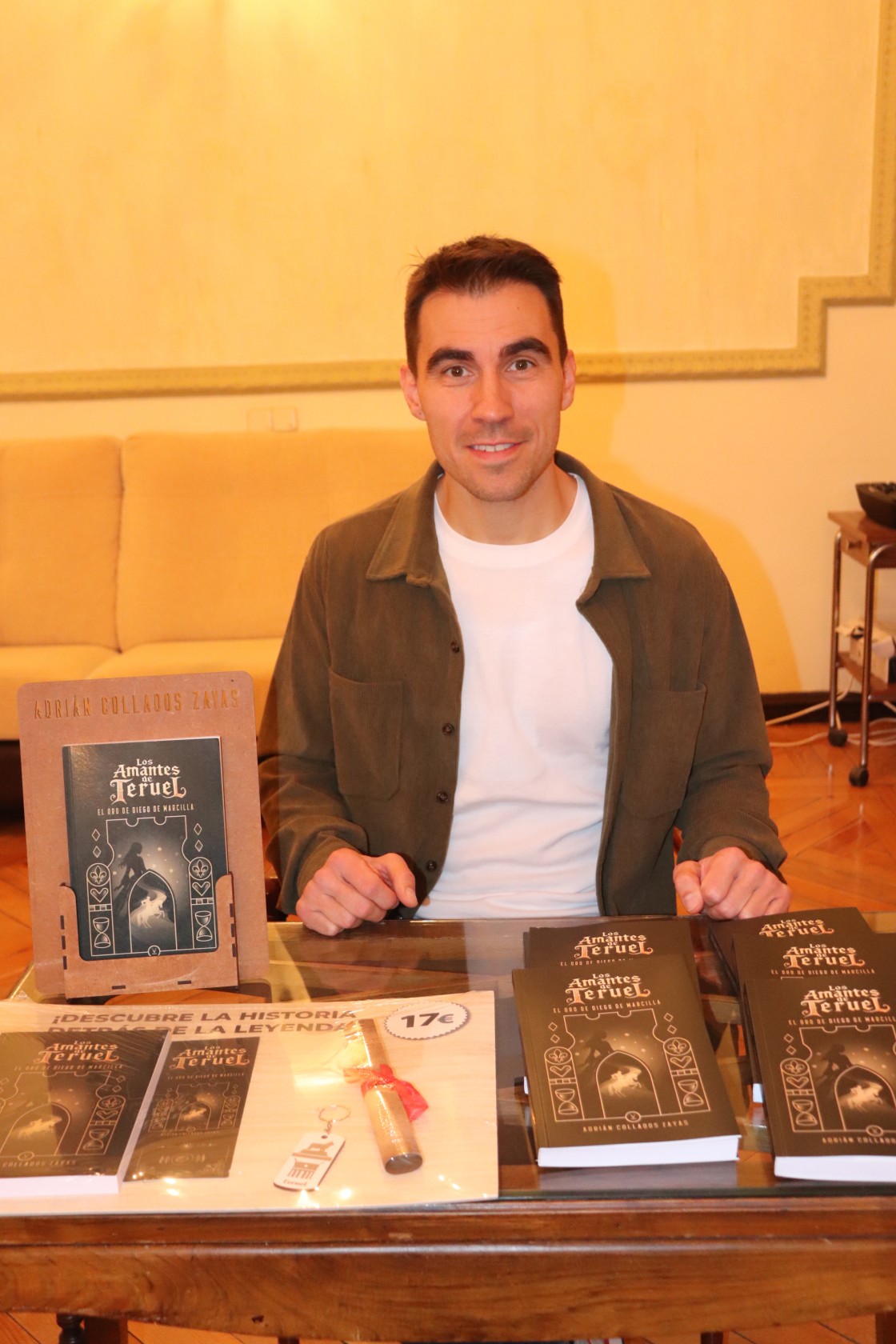 Adrián Collados, escritor: “Teruel tiene una amplia cultura e historia de leyendas y mitos.  Es algo que hay que potenciar”