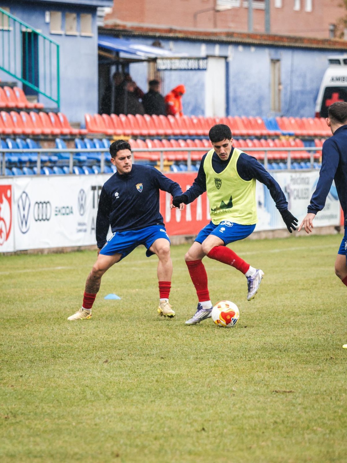 Vicente Parras: “Los derbis hay que vivirlos desde lo más festivo”