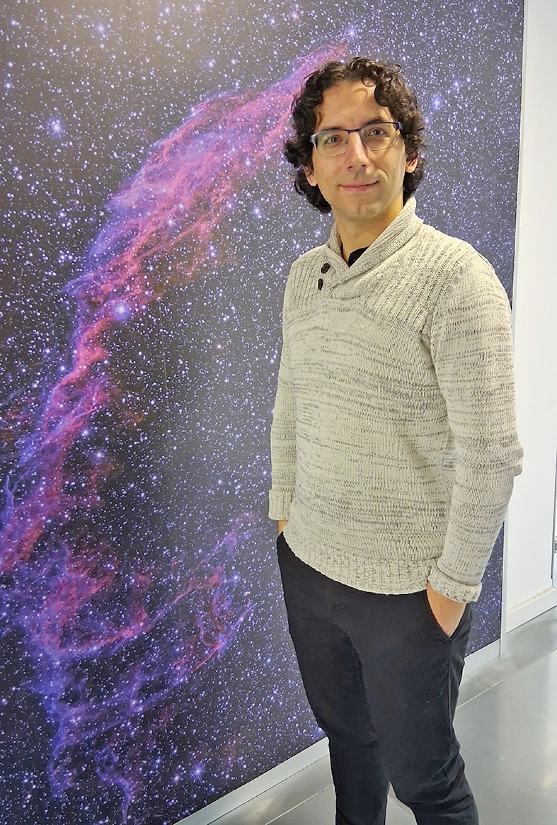 Alejandro Lumbreras, investigador del Centro de Estudios de Física del Cosmos de Aragón: “Siempre nos sorprende el cielo, no sabes qué nuevo hallazgo va a aparecer mirando al espacio”