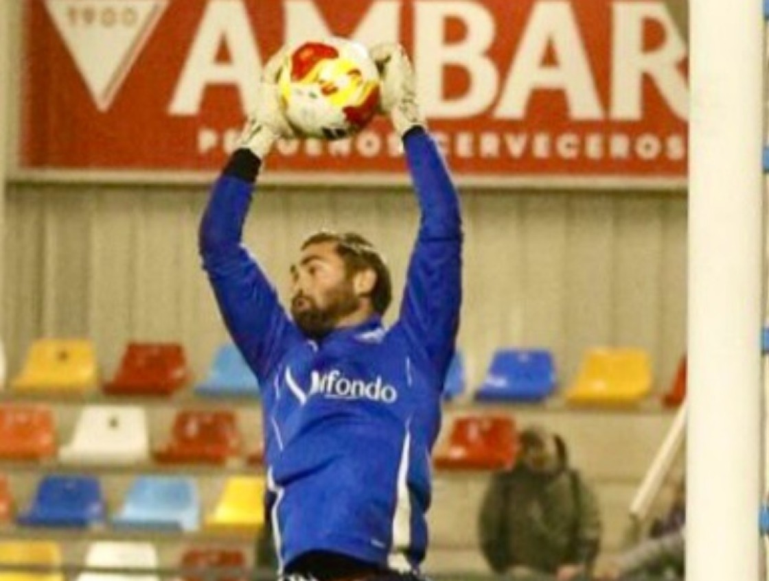 El CD Teruel se deja remontar un 0-2 y despide el año con derrota en Tarazona (3-2)