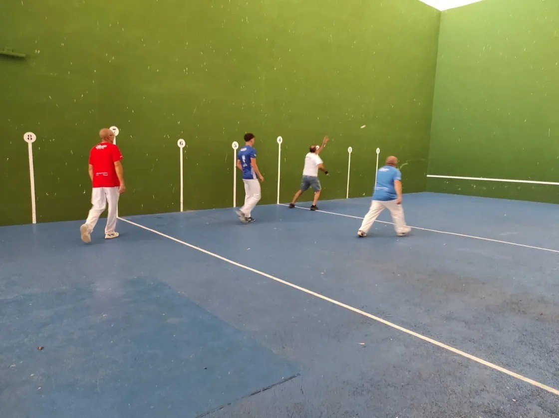 Encuentro Aragón-Valencia en el Trofeo Trinquete navideño