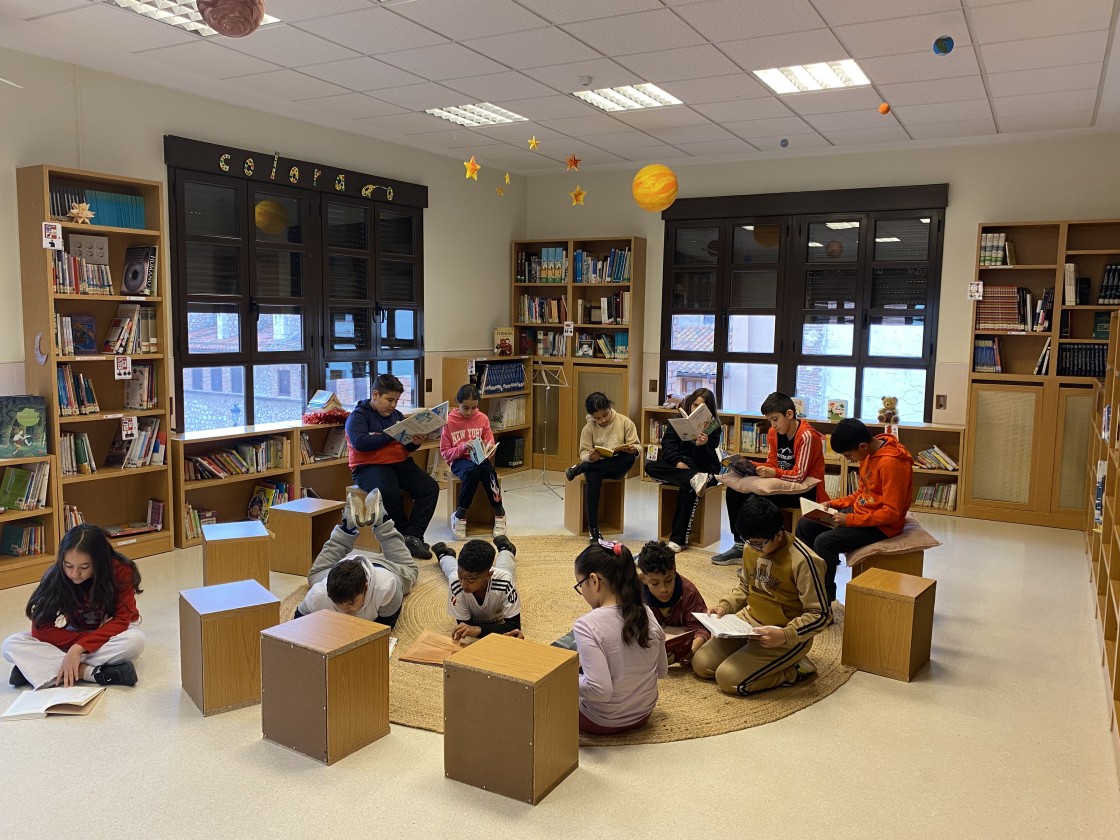 El Ministerio de Educación premia al CEIP Pierres Vedel de Teruel por sus planes de lectura