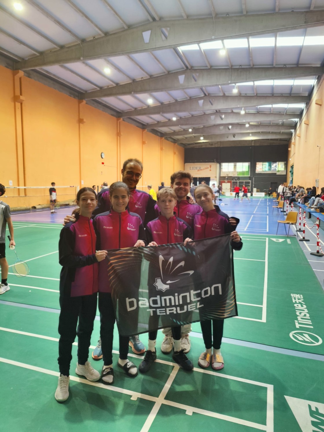 El Club Bádminton Teruel cierra el año con buenos números en su casillero