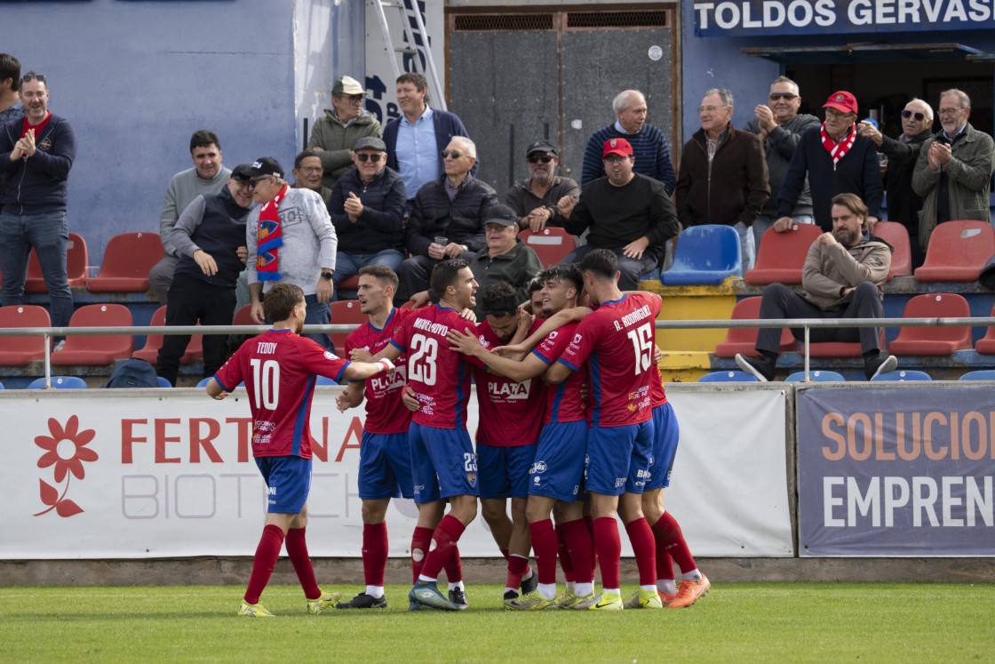 El CD Teruel plantea un mercado de contención y estudia posibles llegadas