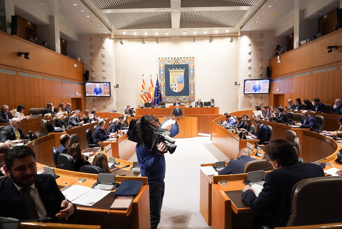 La disolución de las Cortes deja sin debatir iniciativas de impulso a la provincia