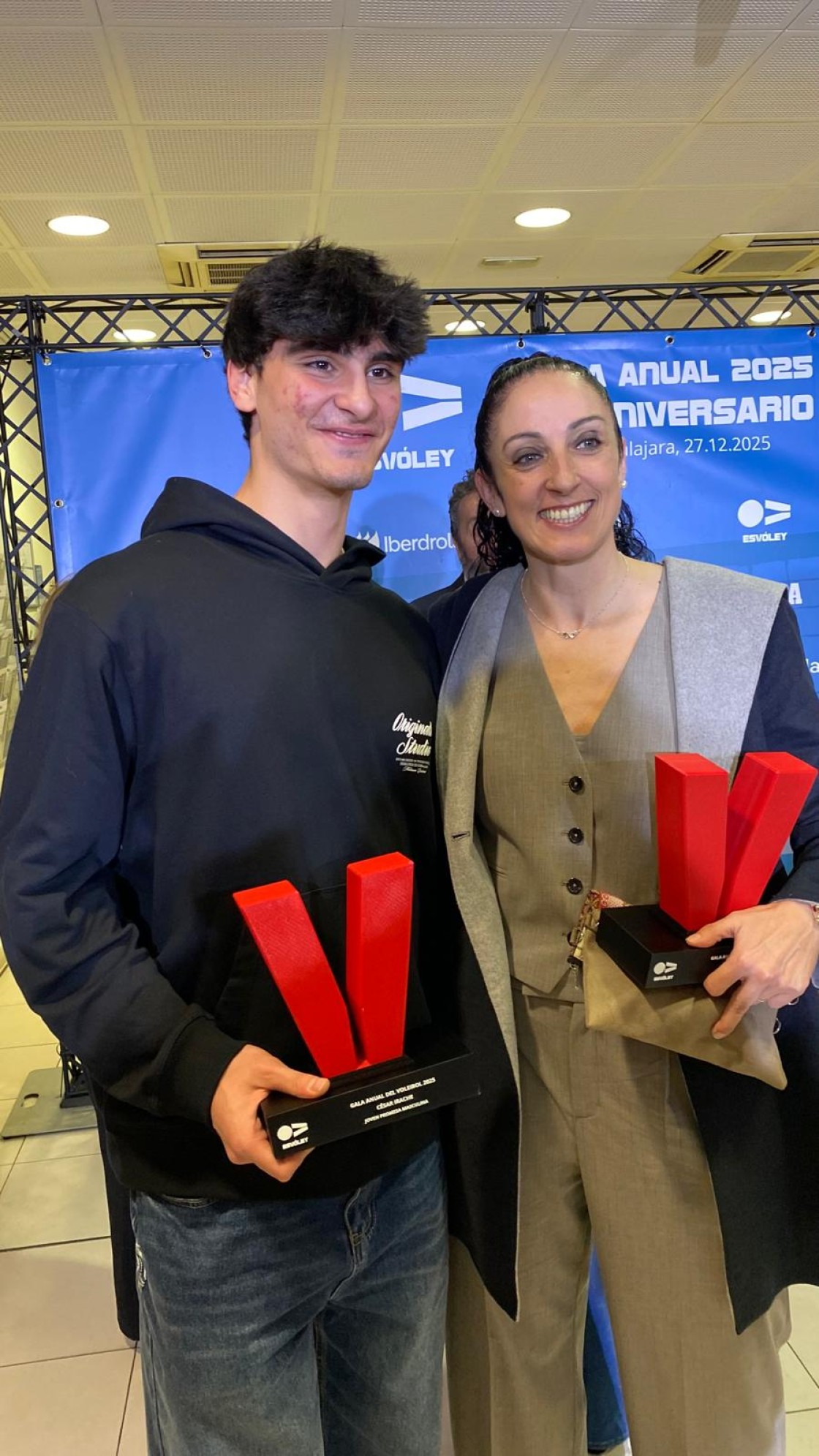 El voleibol español reconoce el talento del jugador del Pamesa César Irache