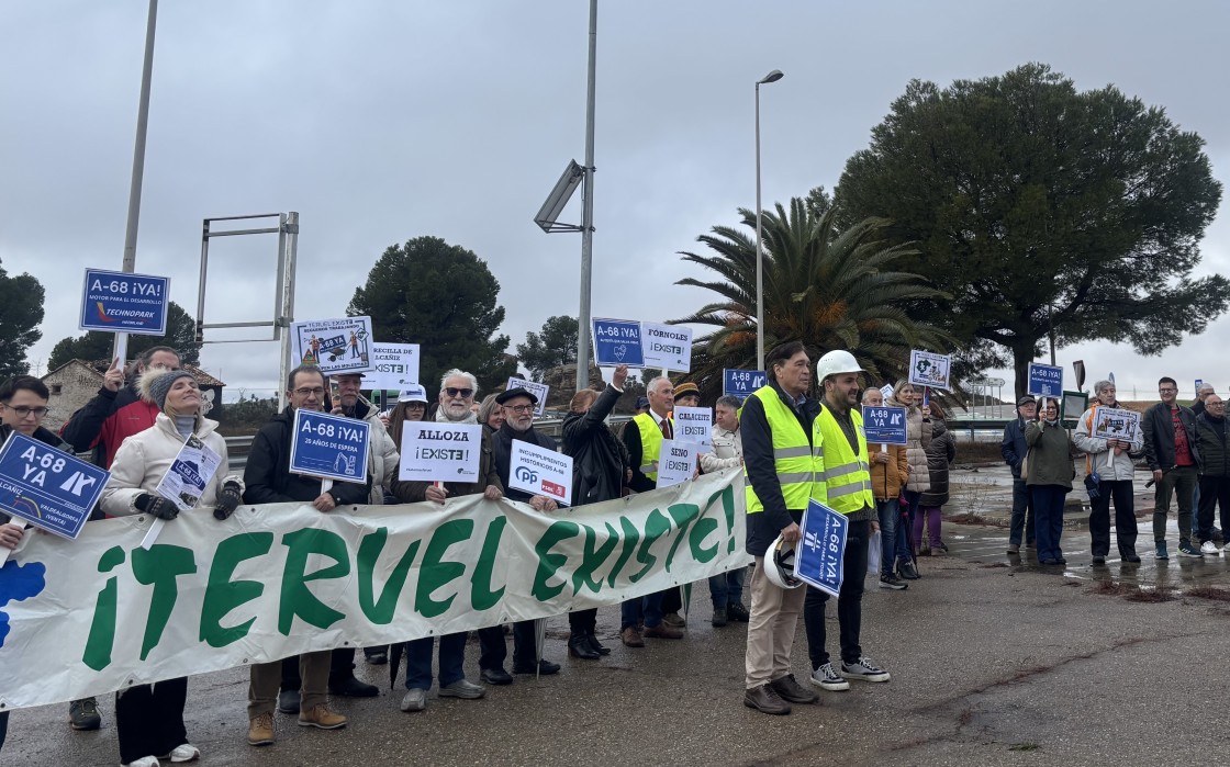 Teruel Existe volvió al Regallo para exigir  la construcción urgente de la autovía A-68