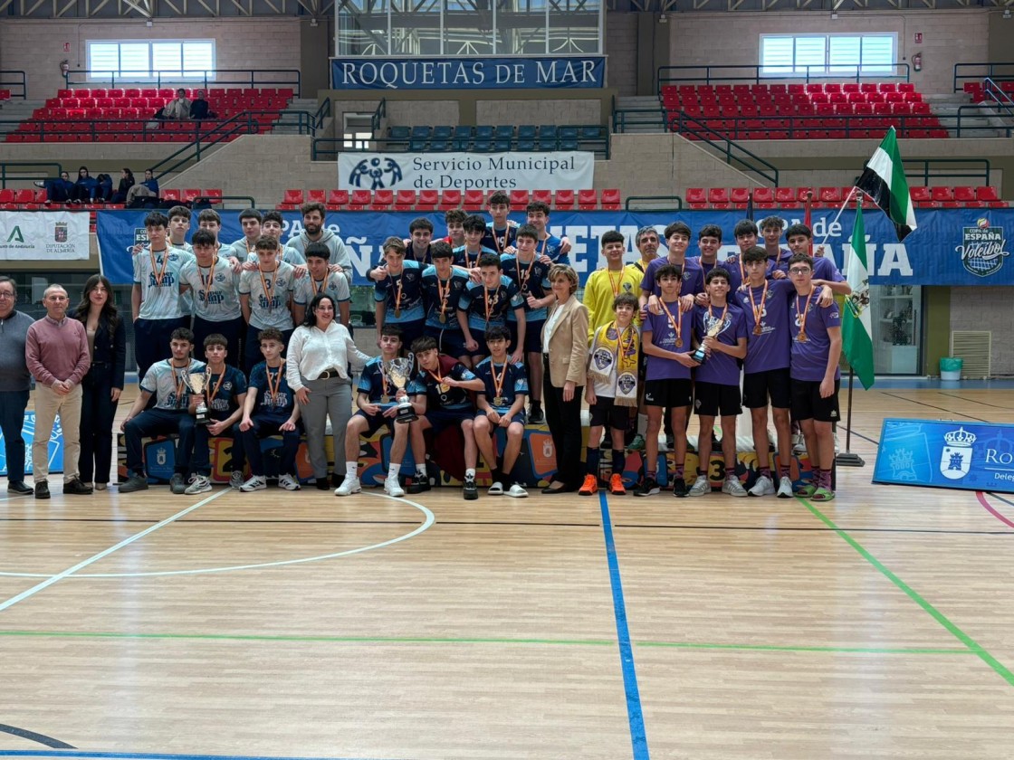 El cadete masculino de Las Viñas, campeón de España de voleibol
