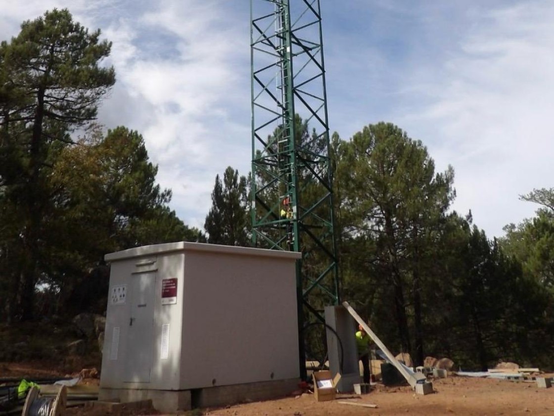 El Gobierno de Aragón refuerza la Red de Emergencias con dos nuevos centros de telecomunicaciones en Dornaque y Navarrete del Río