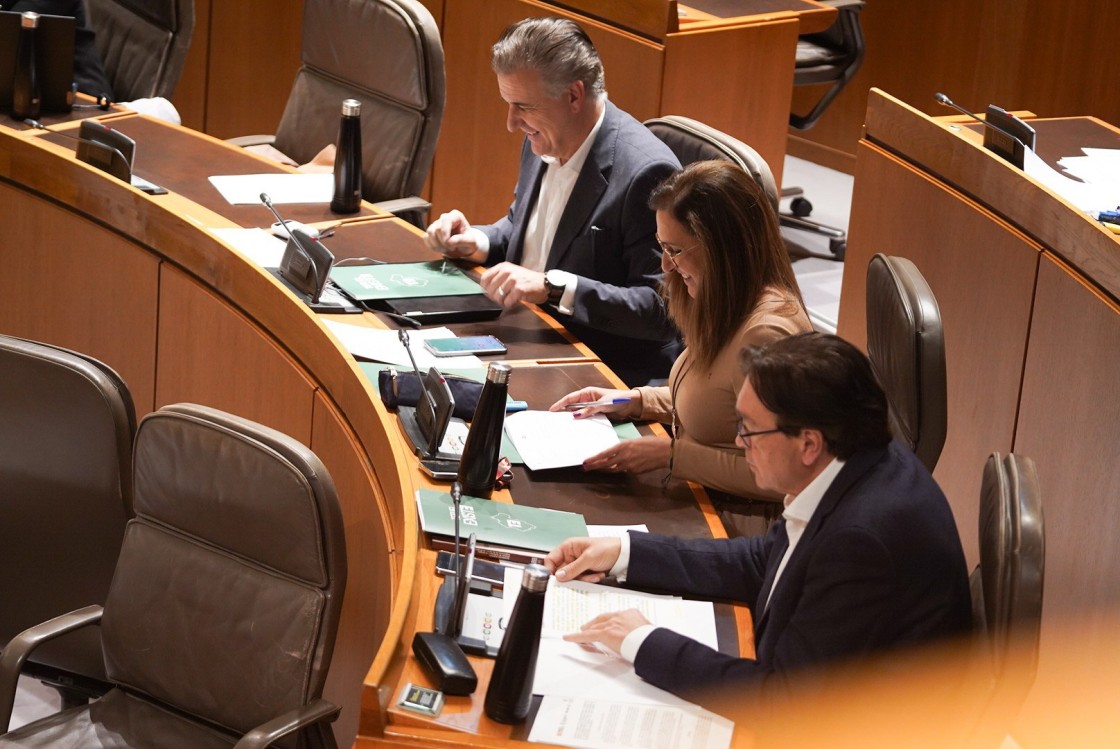 Aprobada la candidatura de Teruel Existe para las elecciones del 8-F en Aragón, que encabeza Tomás Guitarte