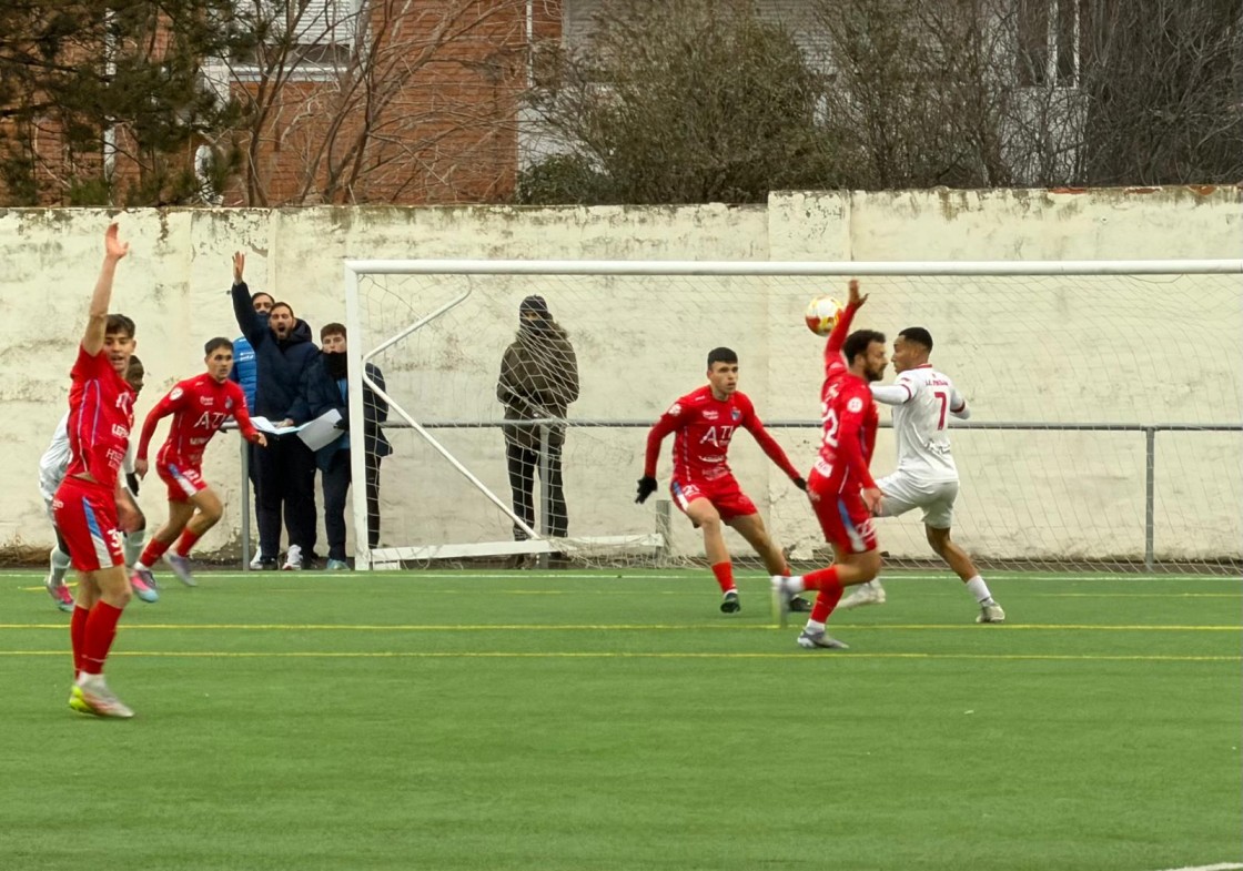 El Utrillas empieza el año ganando por vez primera en la temporada (2-1)