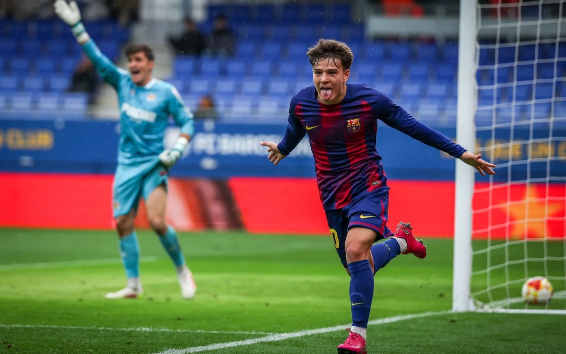 Juan Hernández abre la goleada que inicia el año del Barça Atlétic