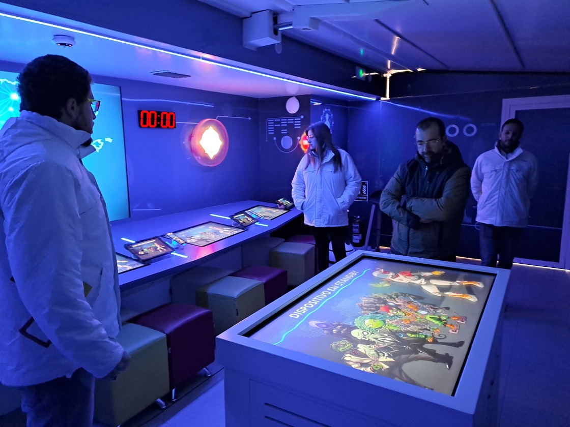 El camión del Incibe acerca a Andorra todo lo que hay que saber sobre seguridad digital