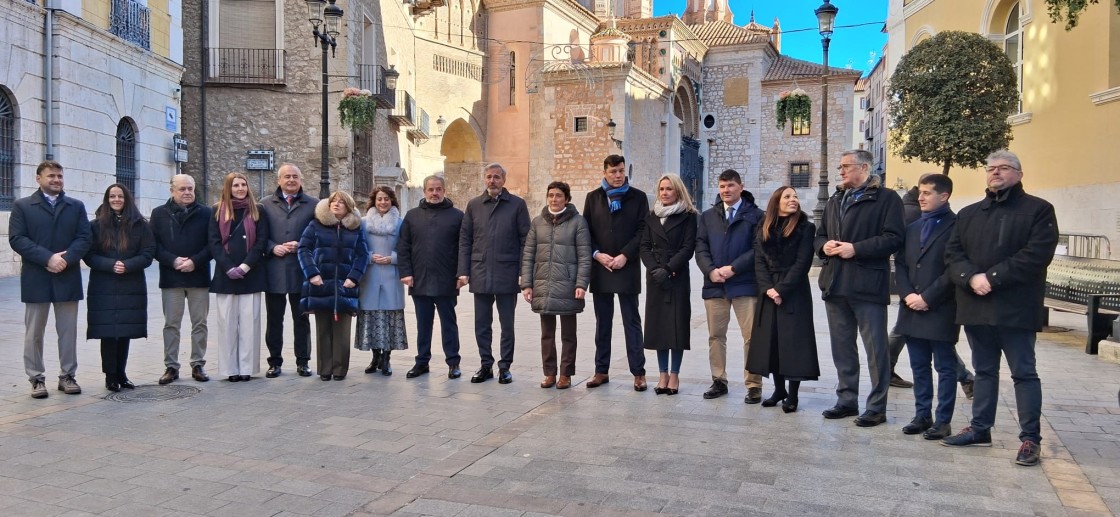 Azcón acusa al PSOE de “traicionar a Teruel” por defender una financiación “insolidaria”