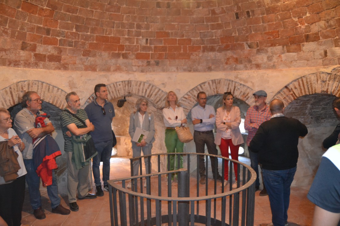 Arcatur presenta el libro que culmina la investigación sobre el ingeniero Ramiro López