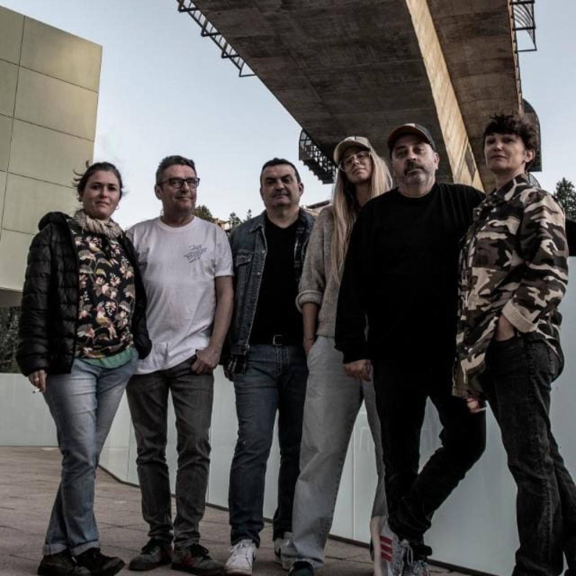 El Pub Lebowski reanuda  sus conciertos con una banda turolense: Mar y los Knoflers