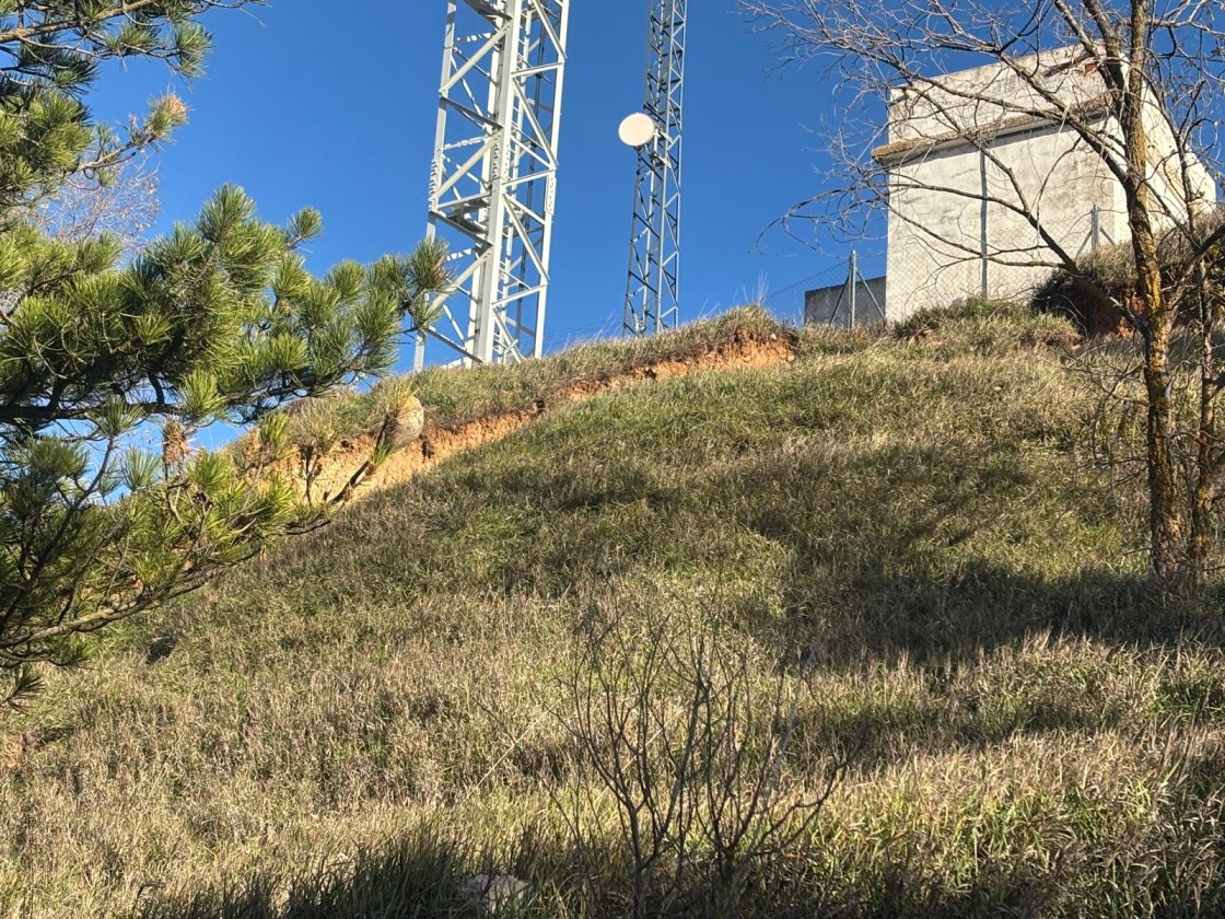 Jarque de la Val arreglará el talud del depósito de agua afectado por la dana del 2024
