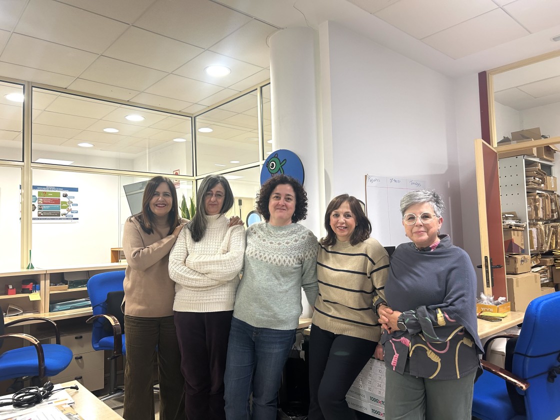 Los exámenes del mes de enero llenan las  bibliotecas de jóvenes universitarios