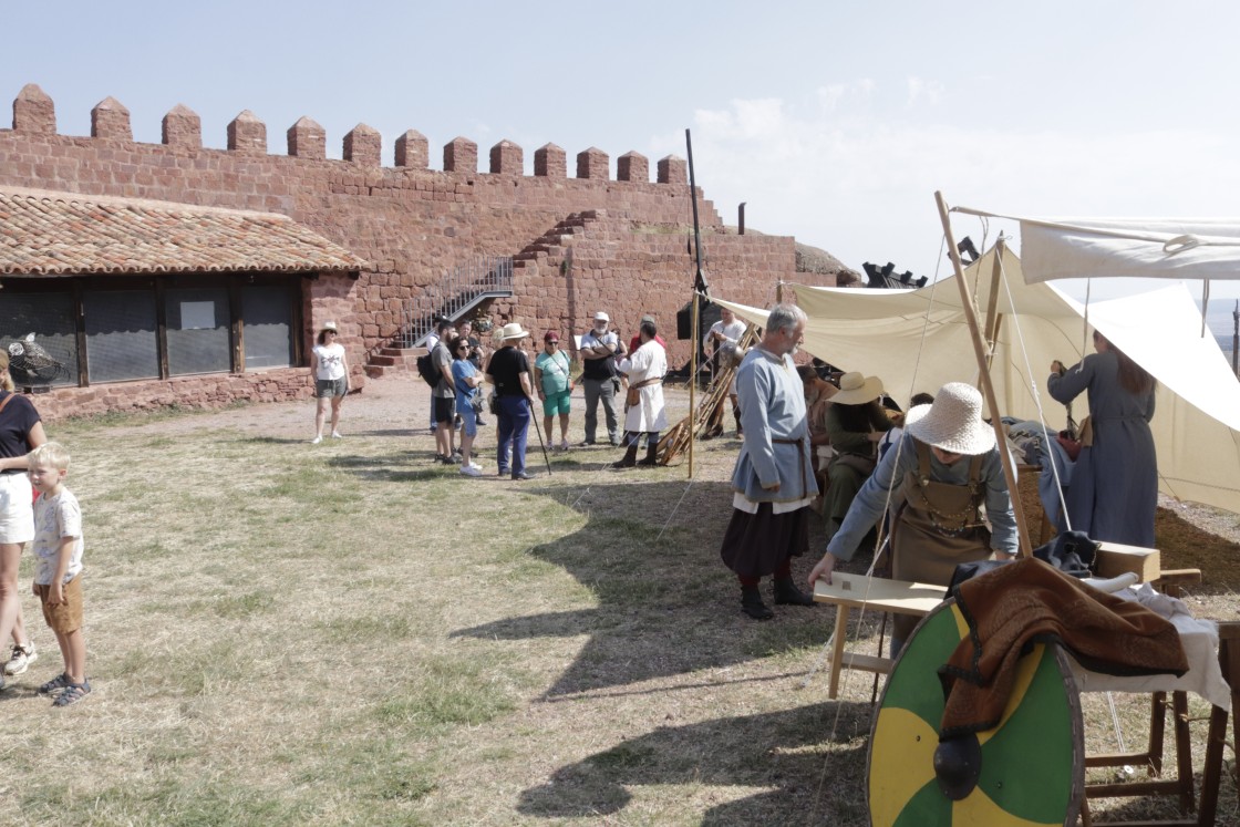 El castillo de Peracense recibe la visita de 22.672 turistas y mejora la cifra de 2024