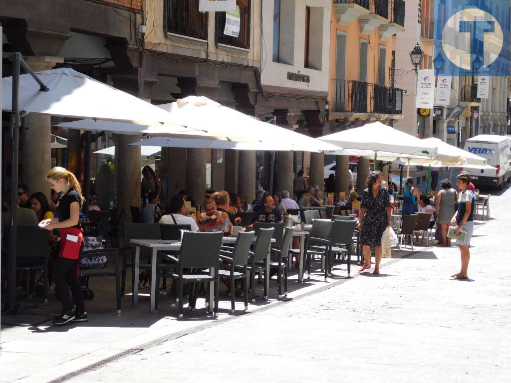 El sector servicios propicia el descenso del desempleo en Teruel en 400 personas 