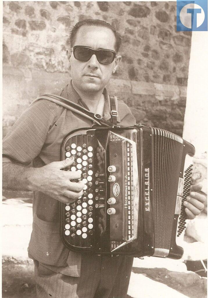 Manzanera nombra hijo predilecto al músico Edmundo Alcodori
