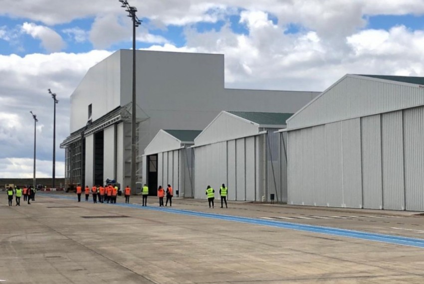 Una sola empresa opta a la concesión  del hangar de pintura del Aeropuerto de Teruel