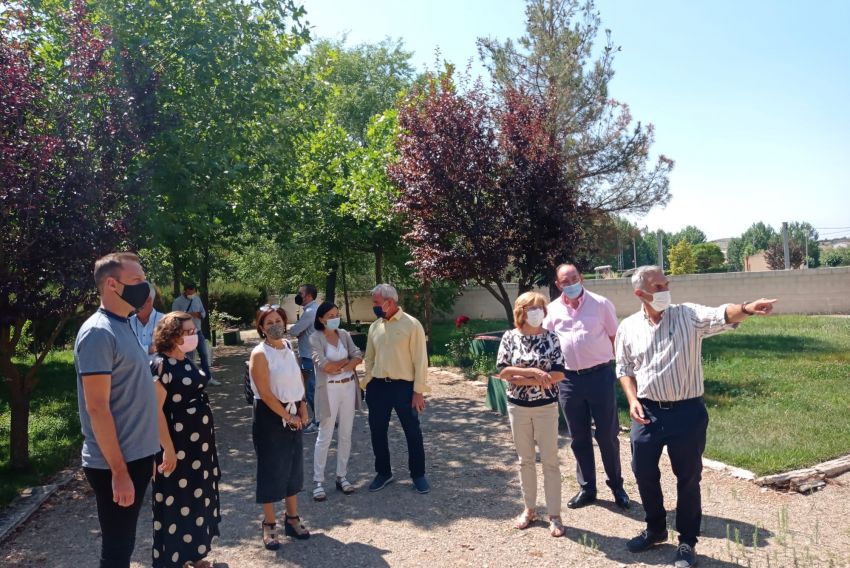 La consejera de Ciudadanía de Aragón: “Si se tiene que poner una tercera dosis se debería empezar con las residencias”