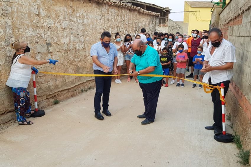 Jatiel estrena un parque social acometido con fondos del Plan de Obras y Servicios de la Diputación de Teruel