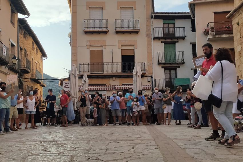 Los vecinos de Beceite piden al Justicia de Aragón que intervenga por las tasas