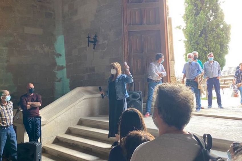 Castellote descubre en la iglesia de San Miguel sirenas aladas y un monje lujurioso